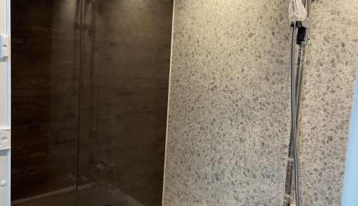 石坂町で浴室のリフォーム工事を行いました