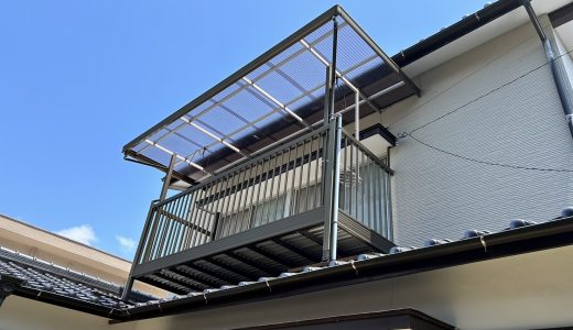 テラス波板の張り替え工事を行いました